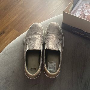 Johnston & Murphy size 10 snake skin shoes